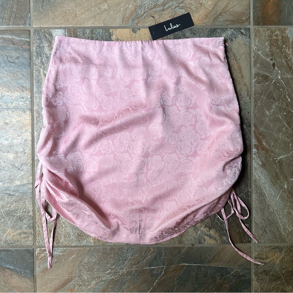 Lulu's Blush Ruched Mini Skirt - Picture 4 of 12